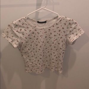 Brandy Melville Cropped T-Shirt